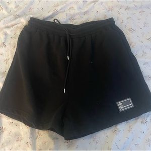 shein drawstring waist patched detail shorts